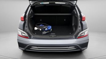 Hyundai KONA PREMIUM