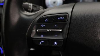 Hyundai KONA PREMIUM