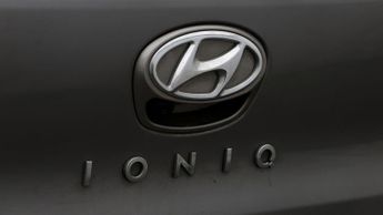 Hyundai IONIQ PREMIUM