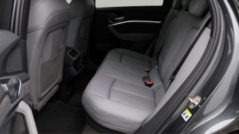 Audi e-tron QUATTRO S LINE