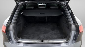 Audi e-tron QUATTRO S LINE