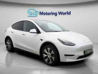 Tesla Model Y LONG RANGE AWD