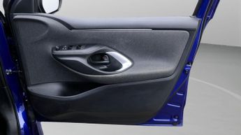 Toyota Yaris DESIGN