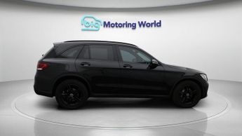 Mercedes-Benz GLC GLC 220 D 4MATIC AMG LINE
