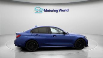 BMW 3 Series 330E M SPORT
