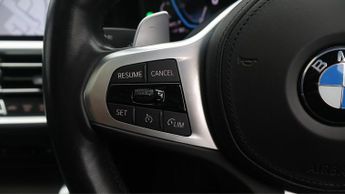 BMW 3 Series 330E M SPORT