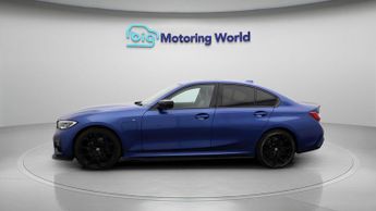 BMW 3 Series 330E M SPORT