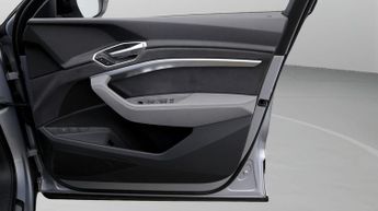 Audi e-tron QUATTRO BLACK EDITION