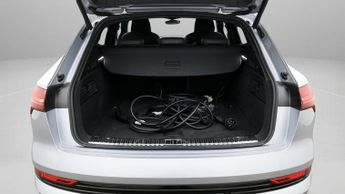 Audi e-tron QUATTRO BLACK EDITION