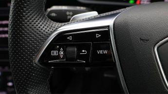 Audi e-tron QUATTRO BLACK EDITION