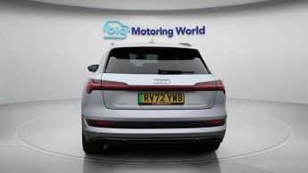 Audi e-tron QUATTRO BLACK EDITION