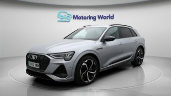 Audi e-tron QUATTRO BLACK EDITION