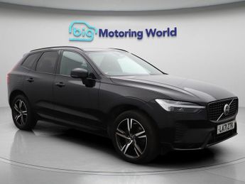 Volvo XC60 B5 R-DESIGN AWD