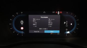 Volvo XC60 B5 R-DESIGN AWD