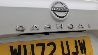 Nissan Qashqai DIG-T ACENTA PREMIUM DCT