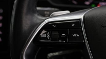 Audi e-tron QUATTRO SPORT