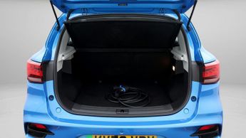 MG MG ZS TROPHY CONNECT