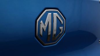 MG MG ZS TROPHY CONNECT