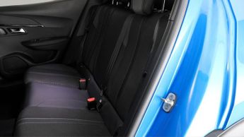 Peugeot E-2008 GT