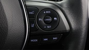 Toyota Corolla ICON TECH