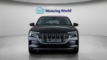 Audi e-tron QUATTRO SPORT