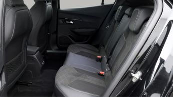 Peugeot E-2008 GT PREMIUM