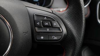 MG MG ZS EXCLUSIVE T-GDI