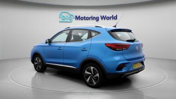 MG MG ZS TROPHY CONNECT