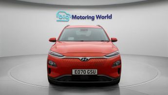 Hyundai KONA PREMIUM SE