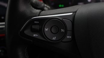 Vauxhall Crossland SRI NAV