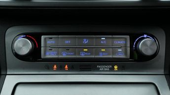 Hyundai KONA PREMIUM