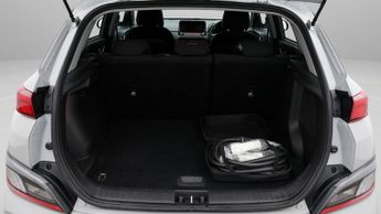 Hyundai KONA PREMIUM