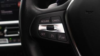 BMW 3 Series 330E SE PRO