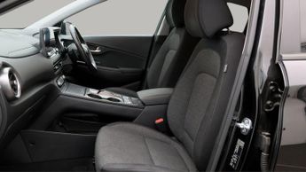 Hyundai KONA PREMIUM