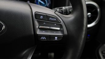 Hyundai KONA PREMIUM