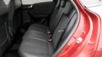 Ford Puma VIVID RUBY EDITION