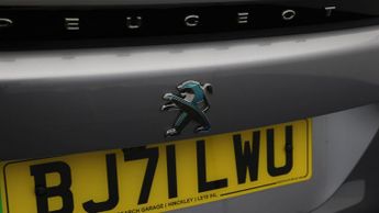 Peugeot E-2008 GT PREMIUM