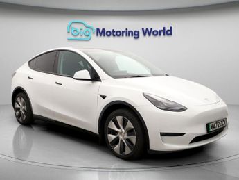Tesla Model Y LONG RANGE AWD