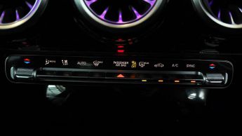 Mercedes-Benz CLA CLA 180 AMG LINE EXECUTIVE