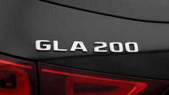 Mercedes-Benz GLA GLA 200 AMG LINE