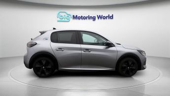 Peugeot E-208 GT PREMIUM