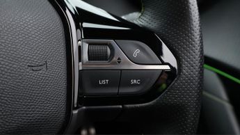 Peugeot E-208 GT PREMIUM