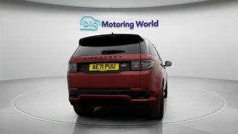 Land Rover Discovery Sport R-DYNAMIC HSE