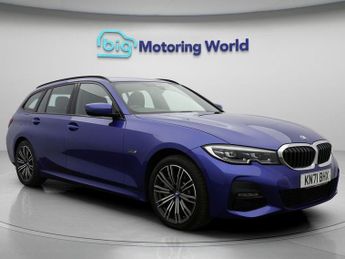 BMW 330 330E M SPORT