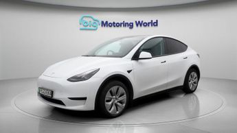 Tesla Model Y BASE