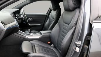 BMW 3 Series 330E M SPORT