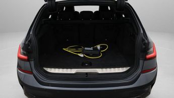 BMW 3 Series 330E M SPORT