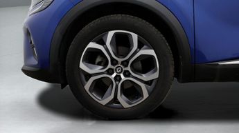 Renault Captur TECHNO E-TECH