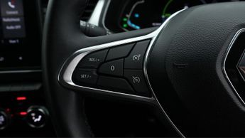 Renault Captur TECHNO E-TECH