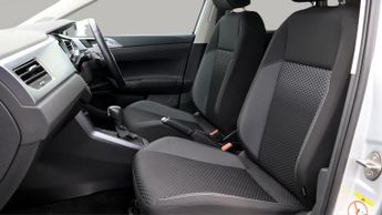 Volkswagen Polo ACTIVE TSI DSG